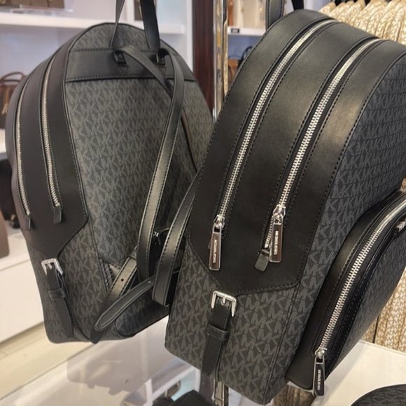 Michael Kors Jaycee Large Zip Pocket Backpack Black - Picture 13 of 16